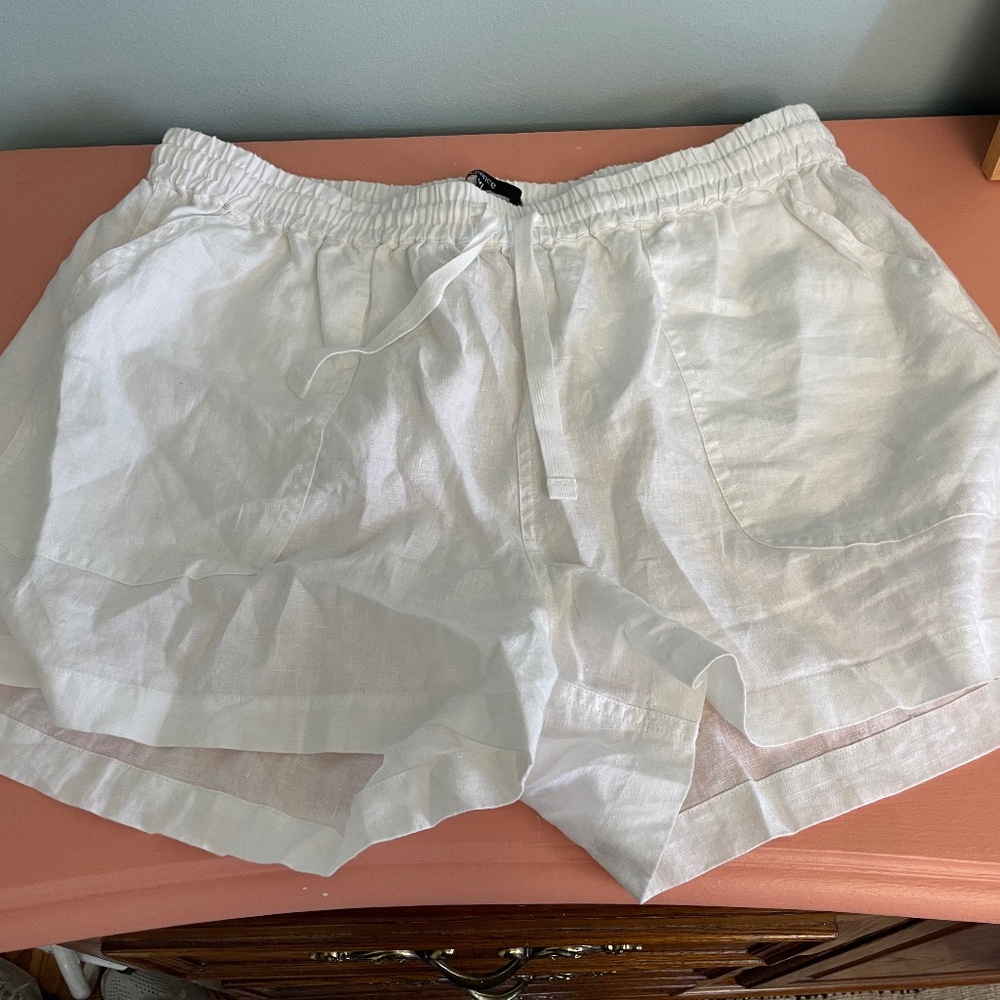 Quince European Linen Shorts NWOT